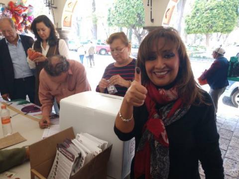 Vota Lorena Cuéllar a favor de proyectos de AMLO imagen 2