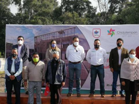 Héctor Domínguez coloca la primera piedra del nuevo edificio de Seguridad Publica