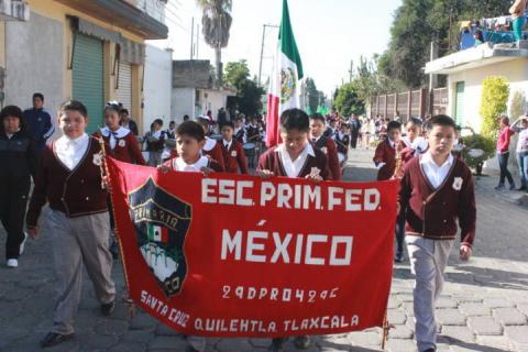 Pérez Rojas encabezó desfile del 107 aniversario de la Revolución Mexicana imagen 2