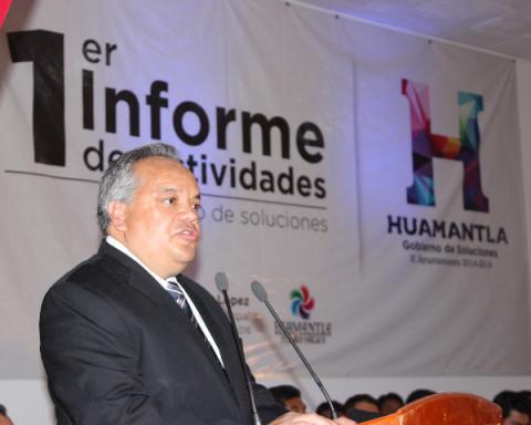Rinde Alejandro Aguilar López primer informe de actividades imagen 5