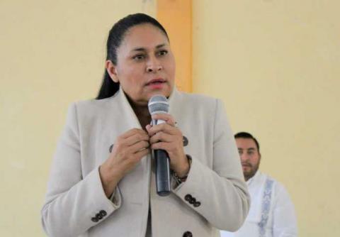 “Democracia simulada”: Ana Lilia Rivera cuestiona subordinación de poderes en Tlaxcala
