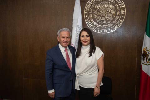 Suman esfuerzos Comisión Nacional Bancaria y TSJE para mejorar labor jurisdiccional imagen 6
