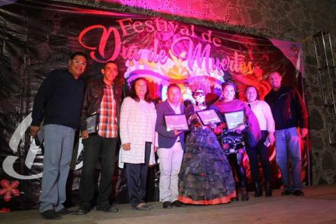 Ayuntamiento impulsa las tradiciones de Día de Muertos con un festival imagen 4