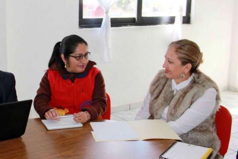 Alcaldesa de Texoloc se reúne con autoridades educativas imagen 8
