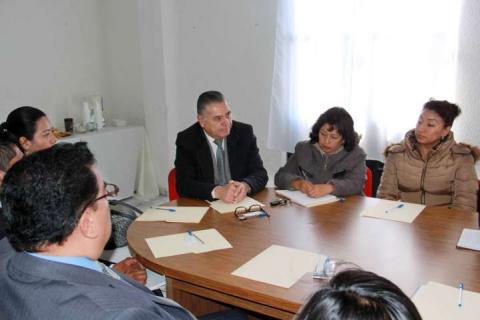 Alcaldesa de Texoloc se reúne con autoridades educativas imagen 5