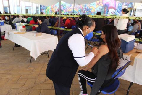 Ciudadanos de Tepetitla de 40 a 49 años de edad recibieron vacuna contra Covid-19 imagen 3