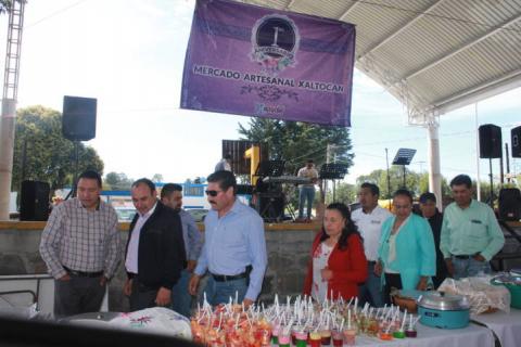 El Mercado Artesanal ha contribuido al desarrollo del municipio: alcalde imagen 4