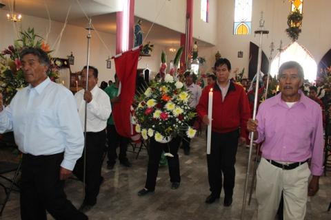 Alcandel de Chiautempan apoya tradiciones y costumbres de Tlalcuapan imagen 1