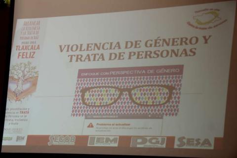 Sensibilizan a Funcionarios de Calpulalpan contra trata de personas imagen 3