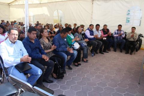 Personas con discapacidades de Tepetitla reciben aparatos imagen 3