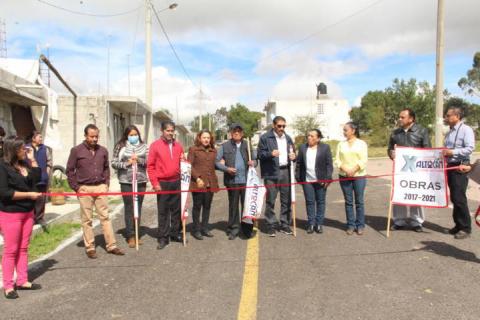 Alcalde acerca servicio básico y rehabilitación de carretera para Texopa imagen 4