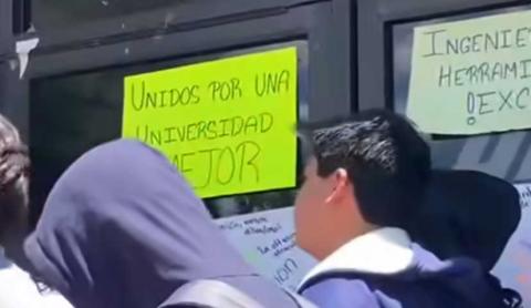 Alumnos cierran la UTT y bloquean carreteras en respaldo a docentes y trabajadores