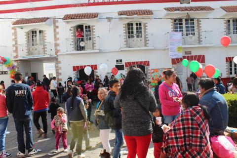 Ayuntamiento y SMDIF festejaron a los niños en el Día de Reyes Magos imagen 3