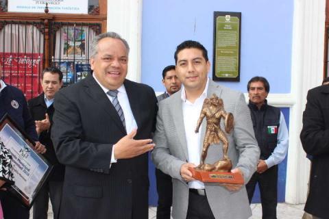 Entrega JAAL Premio Municipal de la Juventud 2016 imagen 1