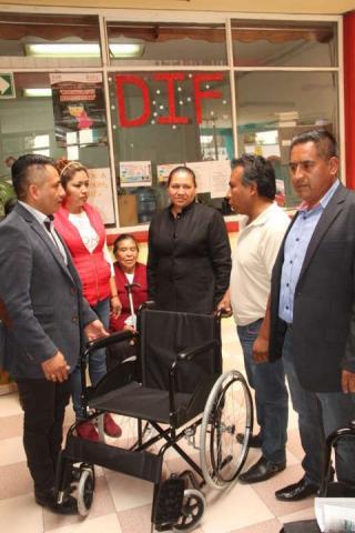 Ayuntamiento y SMDIF de Quilehtla entregaron aparatos funcionales imagen 2