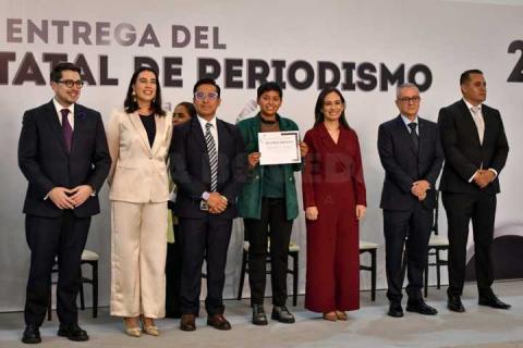 UPET Celebra el Premio Estatal de Periodismo 2025 con Cena de Gala y Rifa de Motocicleta imagen 1