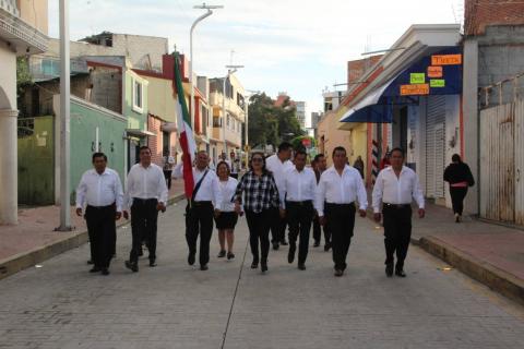 Alcalde encabezó fijación del Bando Solemne y dio inicio el mes patrio imagen 1