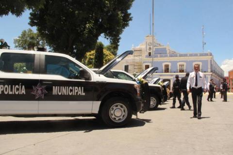 Sánchez Jasso refuerza la seguridad entregando 5 nuevas patrullas imagen 3