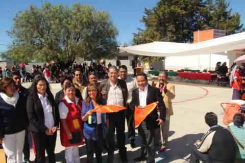Senadora y alcalde mejoran infraestructura educativa en preescolar de la 3ra sección imagen 1