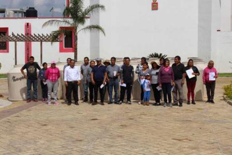 En Lardizábal, continúa la entrega de tinacos rotoplas imagen 1