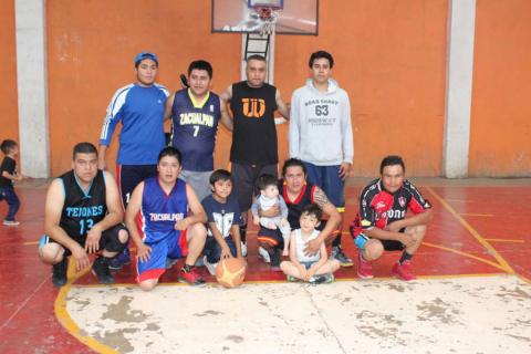 Alcalde ING motiva a jóvenes deportistas con torneo de básquetbol imagen 1