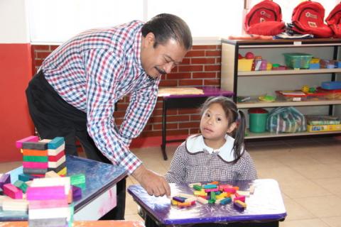 Atienden Autoridades Demandas del Centro de Atención Múltiple Número 9 imagen 2