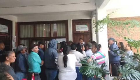 Presidenta de Cárdenas abandona a habitantes, los deja sin agua y la acusan de abuso e intimidación
