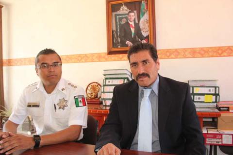 Alcalde da respaldo a Director de Seguridad y desmiente acusaciones