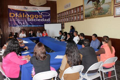 Se capacitan en Calpulalpan funcionarios en elaboración de diagnósticos imagen 4