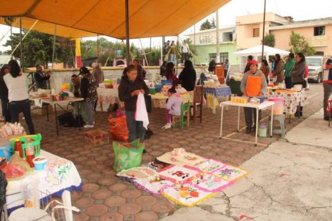 Con este tianguis artesanal estamos promoviendo el autoempleo: alcalde imagen 3