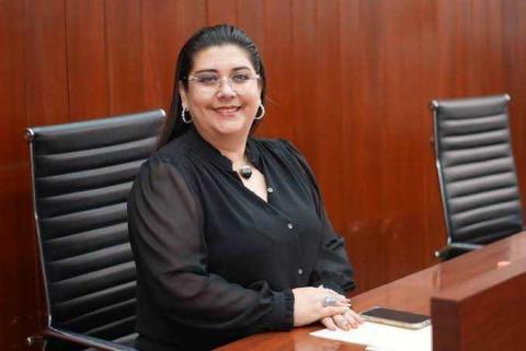 Diputada Soraya se hace la enojada para no cumplir acuerdos; se va del PVEM y de la bancada