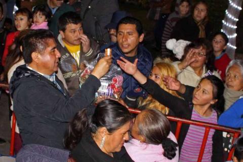 Con entrega masiva de insumos cierra actividades SMDIF Calpulalpan imagen 7