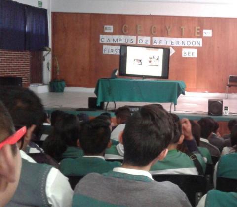 Alumnos del CECyTE 02 reciben pláticas de buenos hábitos alimenticios imagen 1