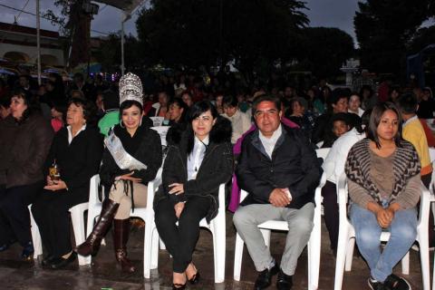 Feria “San Antonio Calpulalpan 2015” se Vive en Grande con Espectaculares Variedades en su Teatro del Pueblo imagen 9