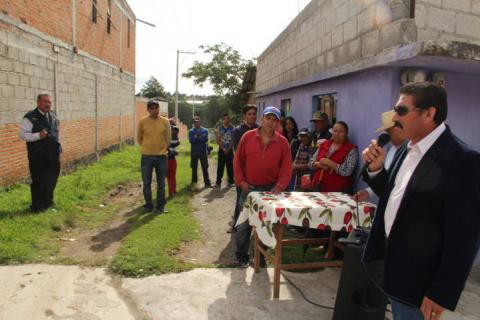 Sánchez Amador acerca más servicios básicos a la comunidad de Cuatla imagen 2