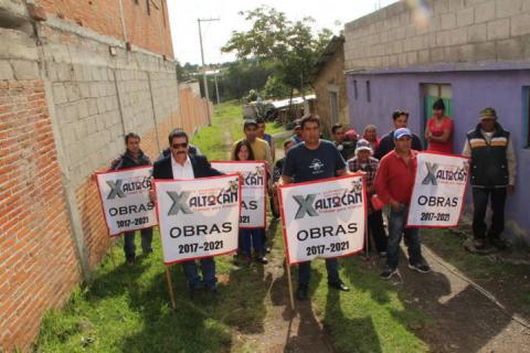 Sánchez Amador acerca más servicios básicos a la comunidad de Cuatla imagen 1
