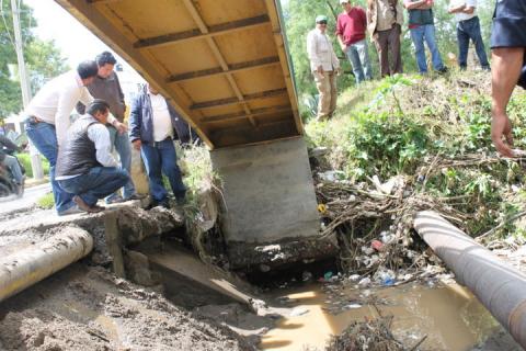 Recorre VGH zonas de riesgo por fuerte lluvia en las comunidades de Apetatitlán imagen 4
