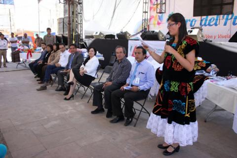 Otorgan vestuario a Orquesta, Ballet, y Coro “Por la Paz” en Calpulalpan imagen 2