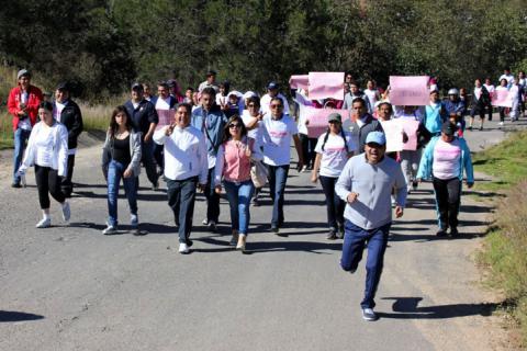Calpulalpan se suma a la lucha contra el cáncer de mama imagen 5