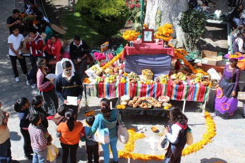 Huamantla sede del concurso estatal de ofrendas de día de muertos de la DGETI imagen 3