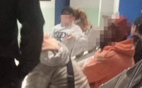 Intoxicación masiva en Xicohtzinco; fieles terminan en hospitales tras evento religioso