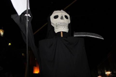 En Huamantla “La muerte también desfila” imagen 7