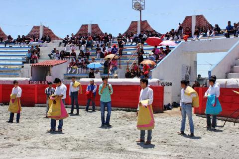 Presenta Uriel Moreno “El Zapata”, Clase Taurina en Calpulalpan imagen 5