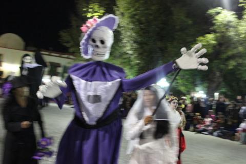 En Huamantla “La muerte también desfila” imagen 6