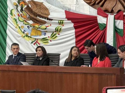 Tlaxcala ha sido un faro en la historia de México: LCC en la inscripción de letras doradas de los 500 años