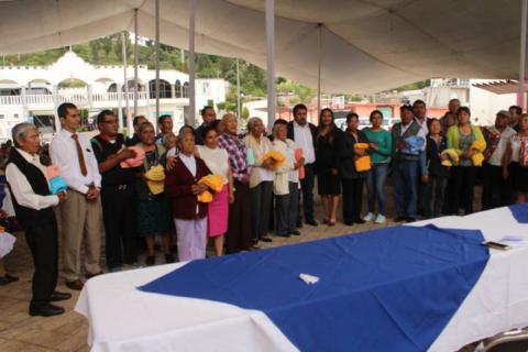 Festejos del Día del Abuelo en Lardizábal imagen 5