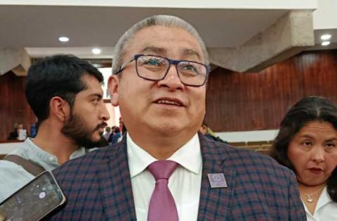Homero destaca el valor del programa Tarea de Padres para fortalecer la relación familiar y educativa