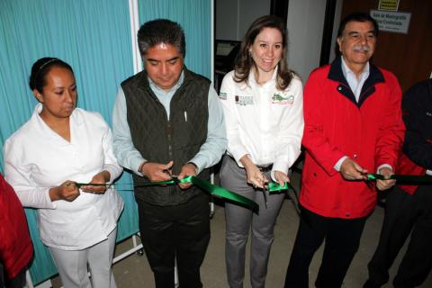Con entrega de equipo médico y Jornada de Salud, conmemoran en Calpulalpan “Día de la Mujer” imagen 5