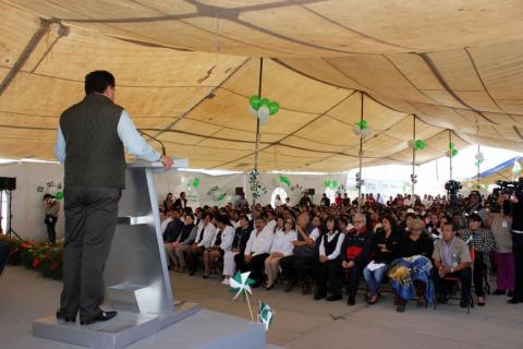 Con entrega de equipo médico y Jornada de Salud, conmemoran en Calpulalpan “Día de la Mujer” imagen 7