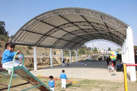 Jardín de niños Rafael Ramírez es beneficiado con una techumbre imagen 2